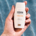 ضد آفتاب و ضد لک بدون رنگ ایزدین مدل Active Unify مناسب پوست های نرمال تا خشک SPF50 حجم 50میل